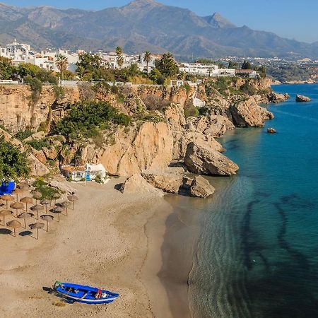 Apartamento Wonderful Flat With Seaview In Nerja Exterior foto