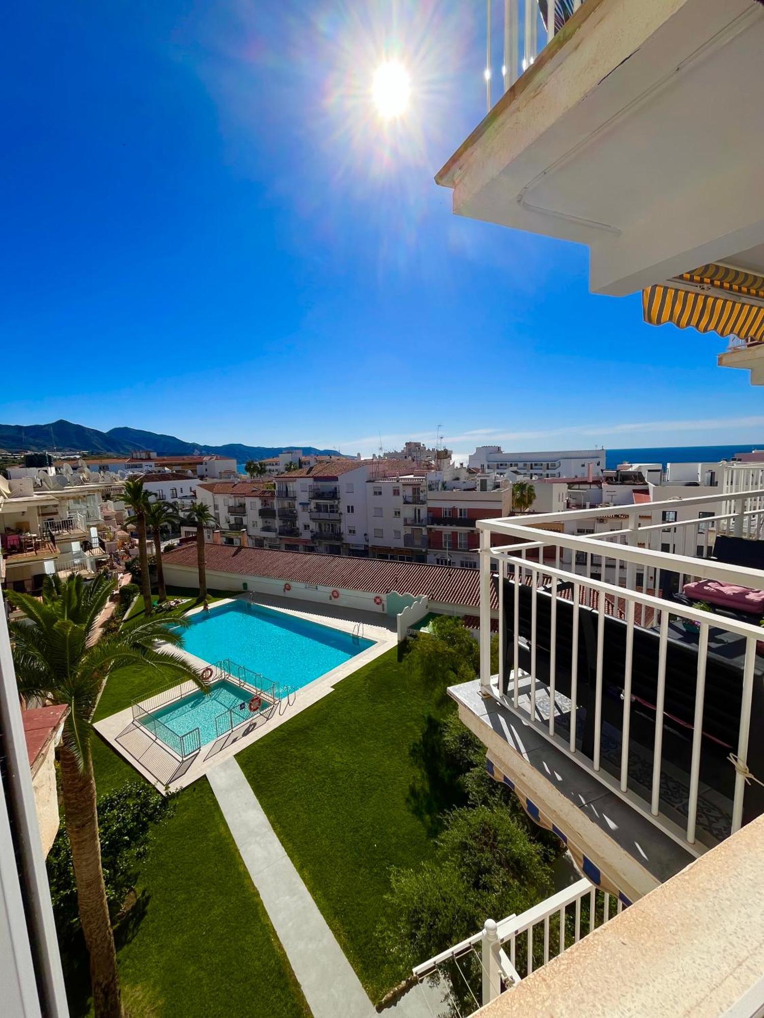 Apartamento Wonderful Flat With Seaview In Nerja Exterior foto